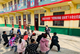 官场乡官场中心小学