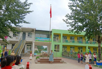 太原市尖草坪区向阳镇西村中心校