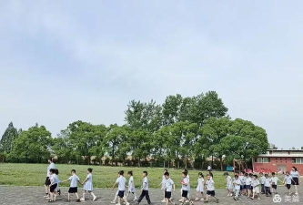 良心堡镇中心小学