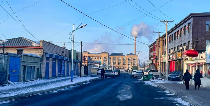 萨尔布拉克镇哈中