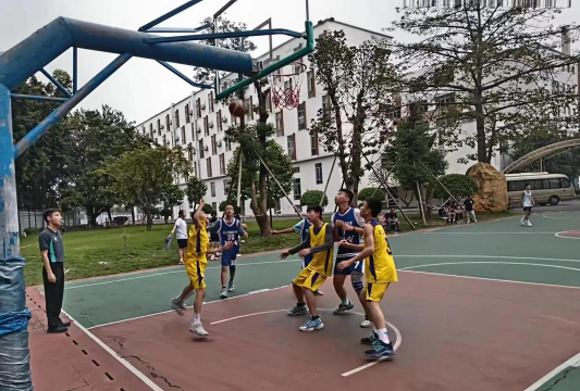 白云广丰小学