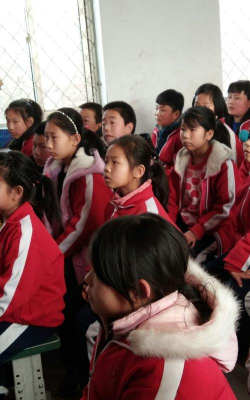 安平镇中心小学