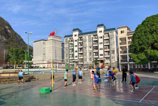 打鼓坪林场中心校