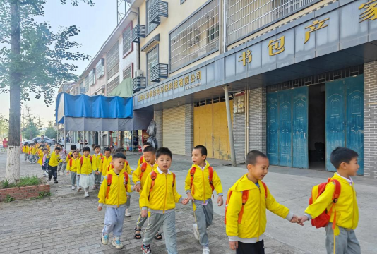 平远县坝头镇雏鹰幼儿园