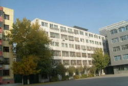 乌鲁木齐市第五中学