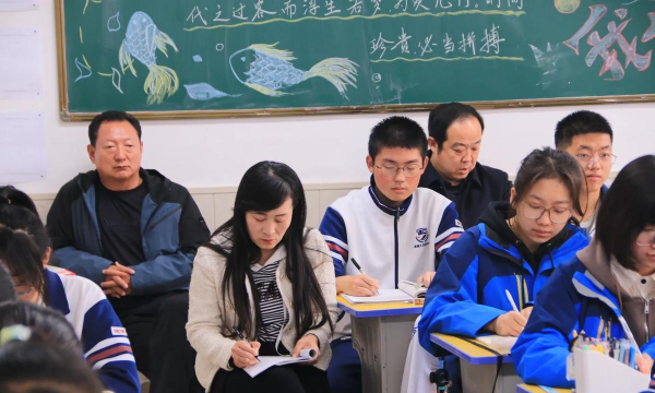 滦平县滦平镇初级中学