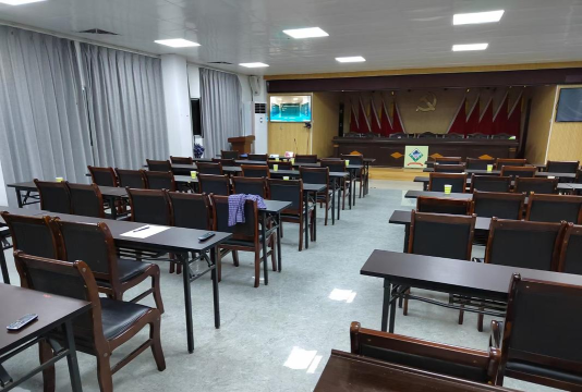 韶关市北江区十里亭镇教委员会办公室