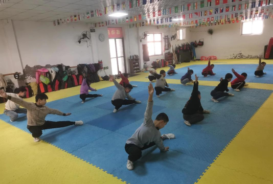 明光市龙武健身培训学校有限公司