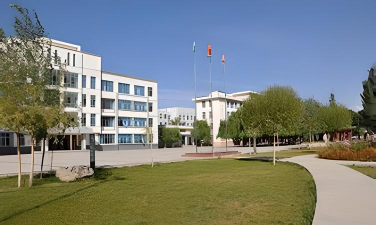 敦煌市第二中学环境