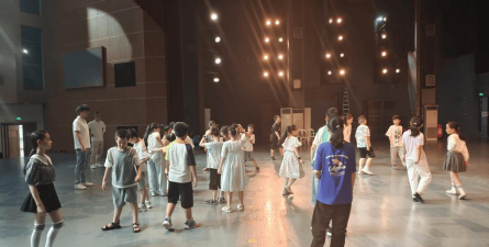 福州市长乐区炸舞团培训学校有限公司