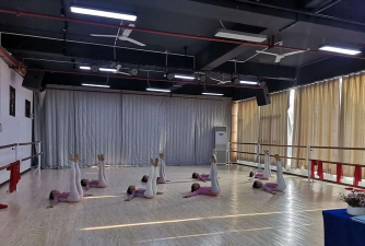 贵定县德馨艺术培训中心