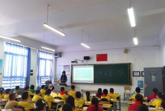 官渡区普照中心学校