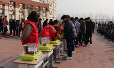 石各庄镇初级中学环境