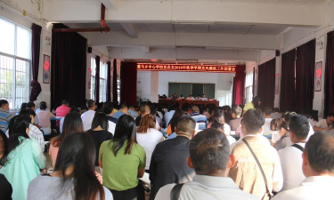 西畴县董马中学环境