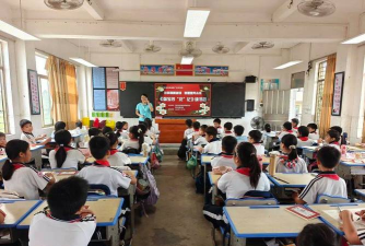 高州市石鼓镇鹤山坡小学