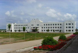 五常市兴隆乡中学校