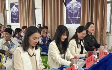 项城市蓝天小学