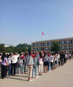 项城市王明口镇中心小学