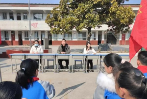 西平县师灵小学