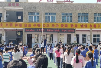 龙海市颜厝镇上洋小学浮前班