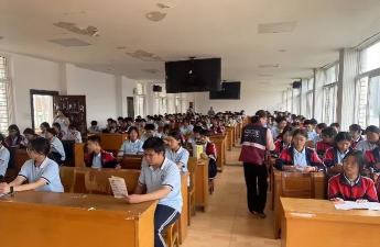 苍溪县陵江镇第二初级中学