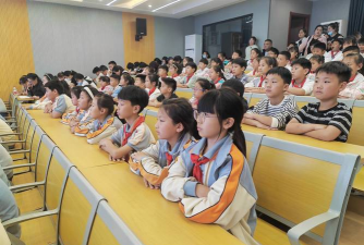 长淮卫镇长淮小学环境