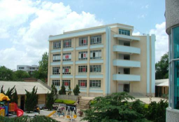 通海县杨广镇杨广小学校