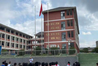 明光市张八岭中心小学