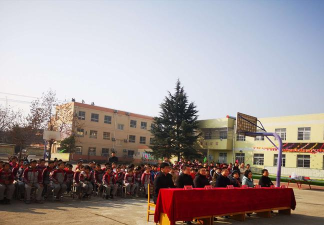 周至县骆峪乡初级中学环境