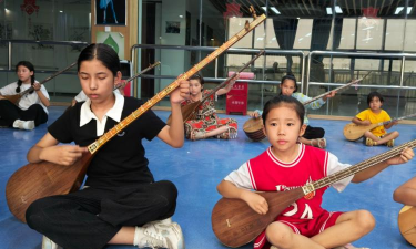 若羌县途睿文化艺术培训有限公司