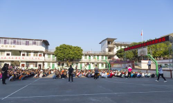 北流市新丰镇初级中学