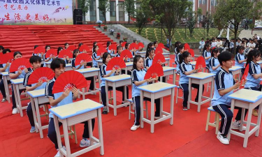 金城江区拔贡初级中学