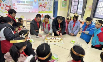 崇义县长龙镇拔萃小学