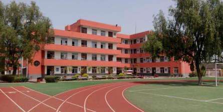 陇县牙科乡中学环境