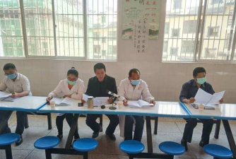 双柏县大庄镇中心校环境