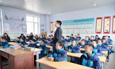 松原市宁江区毛都站镇中学