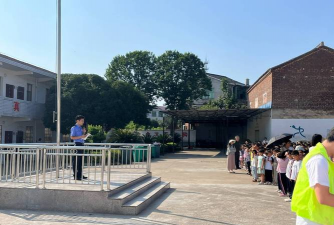 高坪区鄢家乡中心小学