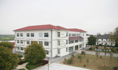 镇江市丹徒区上会中学