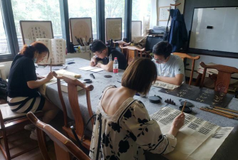 鄂托克前旗云墨轩书法培训中心环境