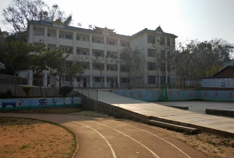 勐海县勐往乡中心小学