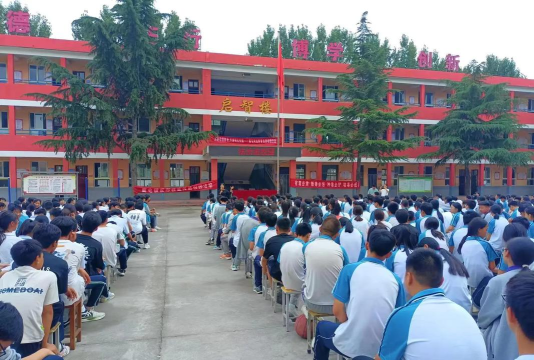 安徽省宿州市埇桥区符离镇褚庄初级中学环境