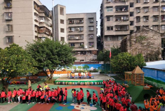 三台县潼川镇第一小学校