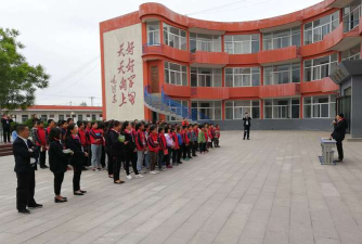 白水县冯雷镇初级中学