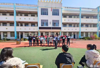 于都县黄田初中环境