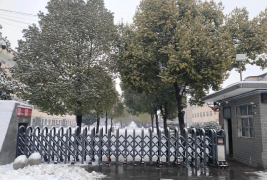 耿棚镇耿棚中学环境