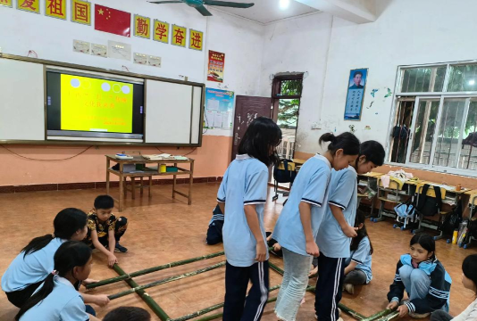 南靖县南坑镇葛竹村幼儿园环境