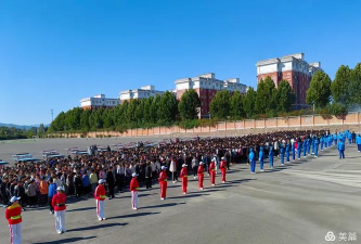 登封市君召乡新希望初中