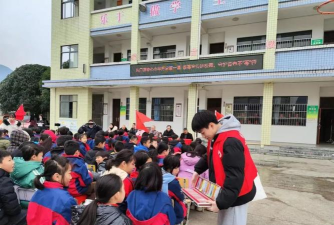 罗城县东门镇第一小学