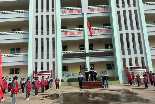 新会区大泽镇张村学校环境