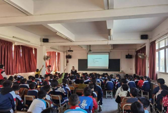 三江镇深吕初中